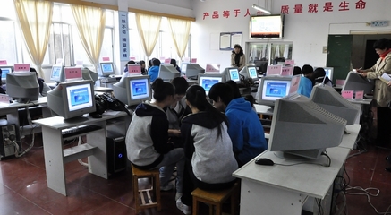 深化教学改革，赋能技能人才——市教育局成功举办全市中职学校基于工作过程的教学模式推广研讨活动